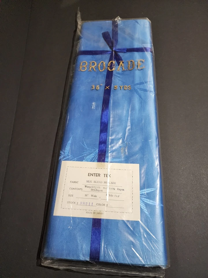 Tela de mezcla de seda BROCADE 50 % seda 50 % rayón 100 % trama. Foto 4 de 4