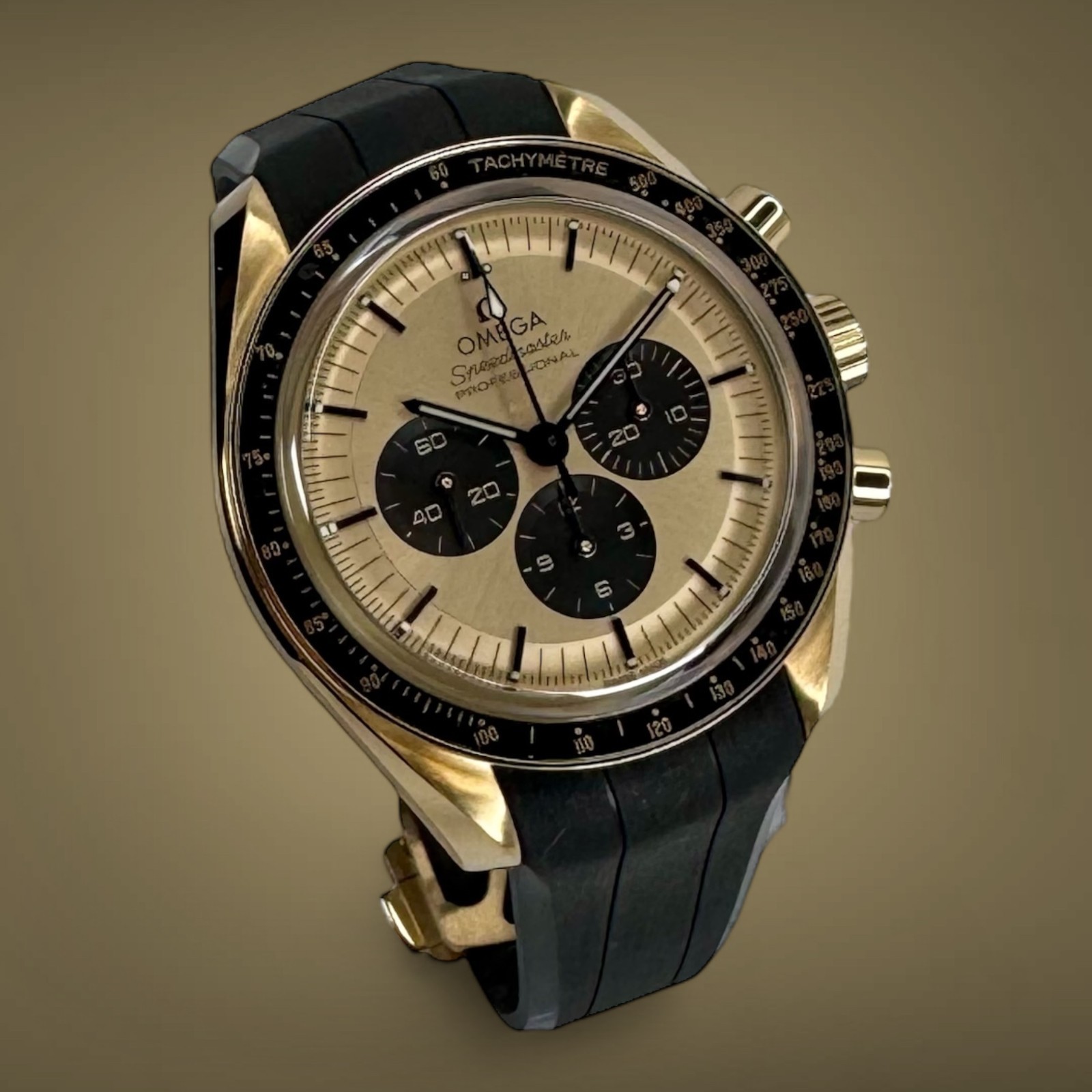 OMEGA Speedmaster Moonwatch 310.62.42.50.99.001 - Moonshine Gold - Complete Set