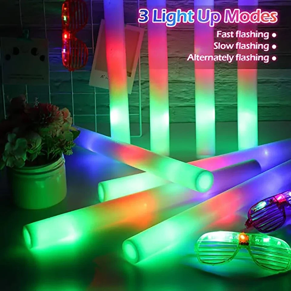 100-600 Pezzi LED Glow Sticks Bacchette Luminose Lampeggianti Rally Light Up Foam Sticks - Immagine 3 di 4