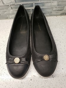 tommy hilfiger black flats