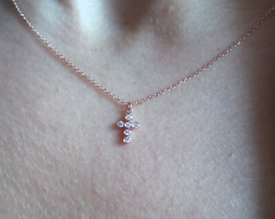 SMALL DIAMOND CROSS NECKLACE 14K ROSE 