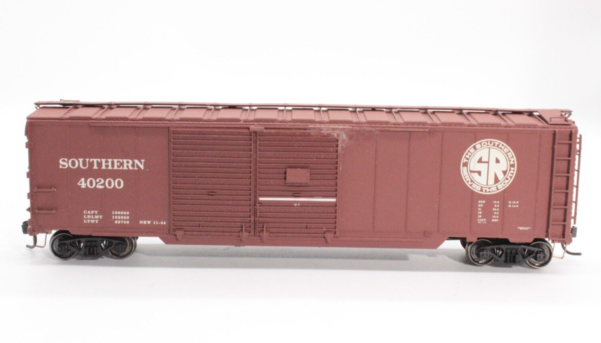 Proto 2000 Series 40200 Southern 50' Automobile Box Car with End