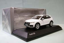 Modèle Réduit 1/43 Audi QS Blanc - Modèle Concessionnaire - Occasion