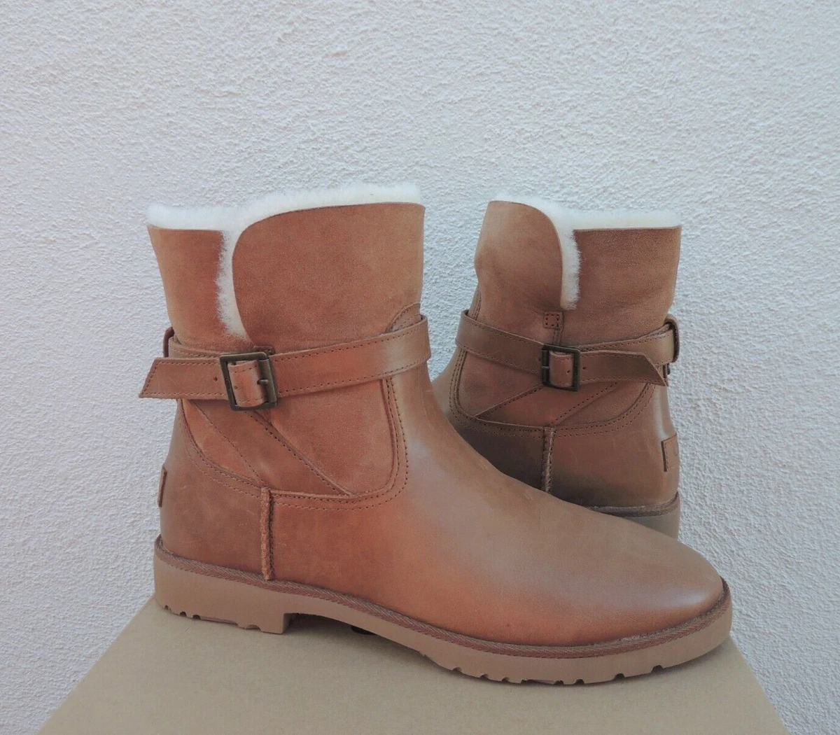 Ugg best sale wide fit
