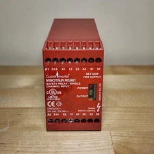 Allen-Bradley 23031 Safety Relay Minotaur MSR8T 110/240VAC