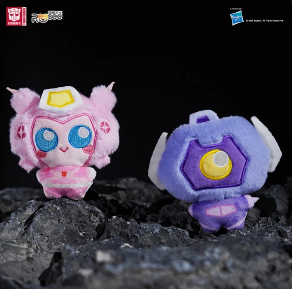 NEW Transformers Roll Out Mini Plush Keychain Blind Bag Box AUTHENTIC Reesee - Image 3 of 4