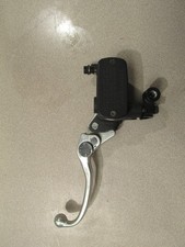 Maître cylindre frein arrière (Sym - I Maxsym 400 2011 - 2016)