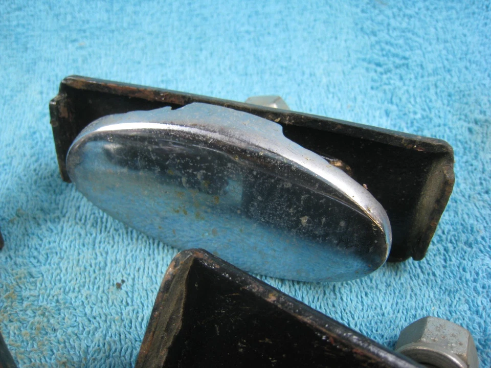 Lote de abrazaderas de parachoques y soportes de montaje Ford modelo A 30 31 piezas Foto 4 de 4