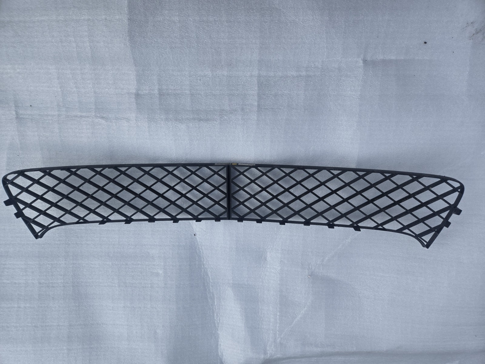 Bentley Continental Gt Gtc S V8 front bumper center grill Black OEM Sport 