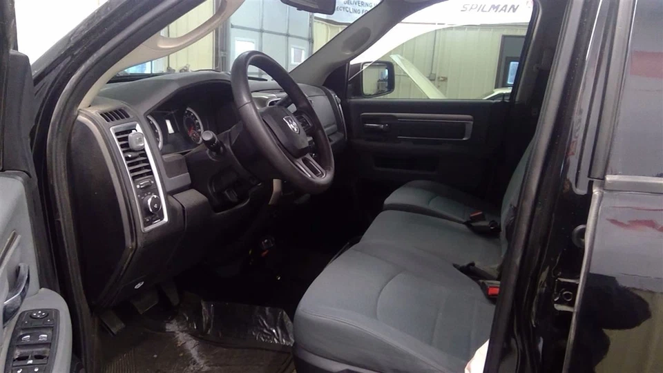 Dodge RAM 1500 2013 purificador de aire/caja 53032405AD 6781 Foto 2 de 4