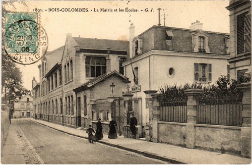 Old postcard Bois-Colombes, Place des Fetes
