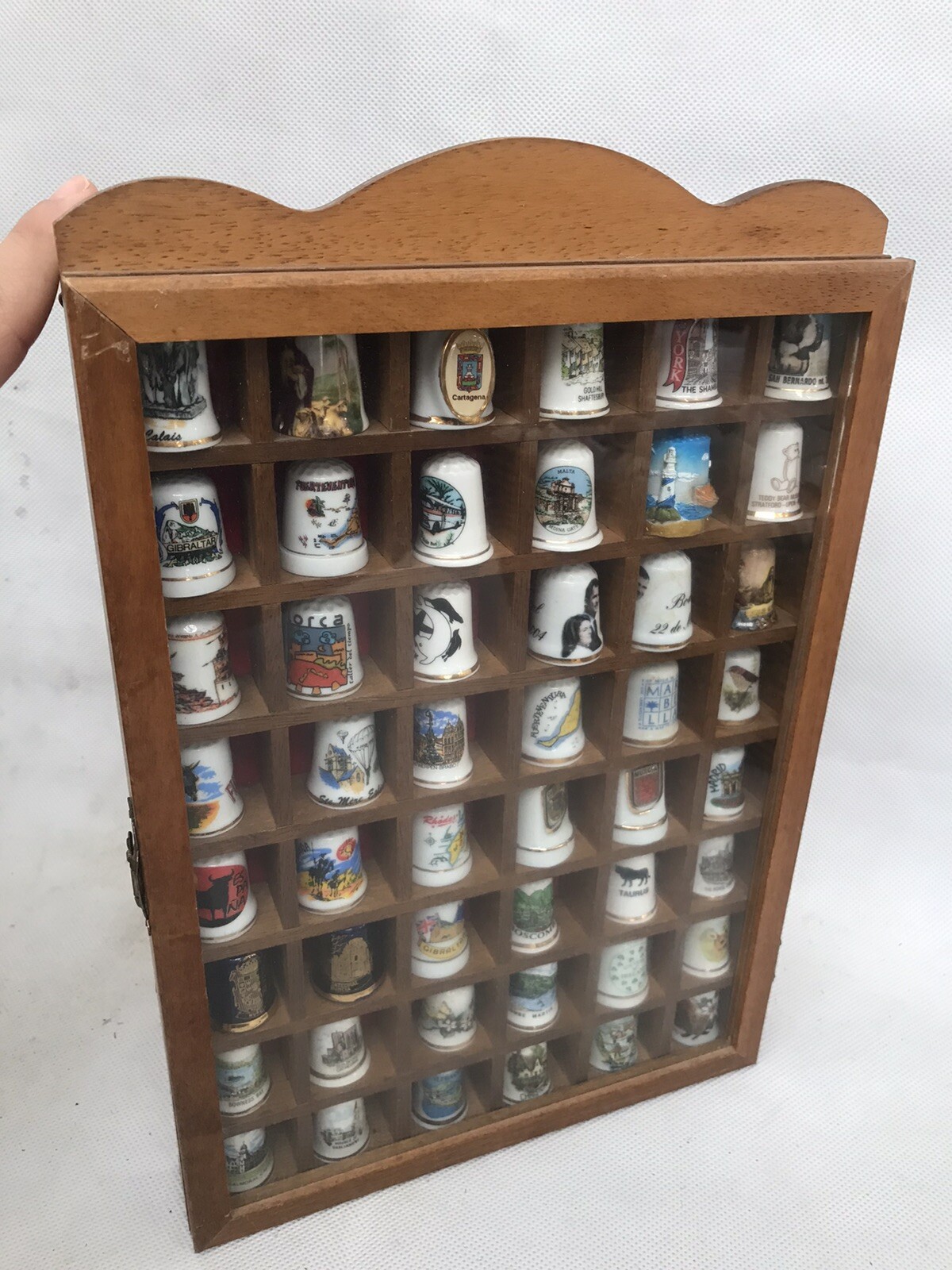 Thimble Display Case With 16 Thimbles Wooden Well Made Unique Lot