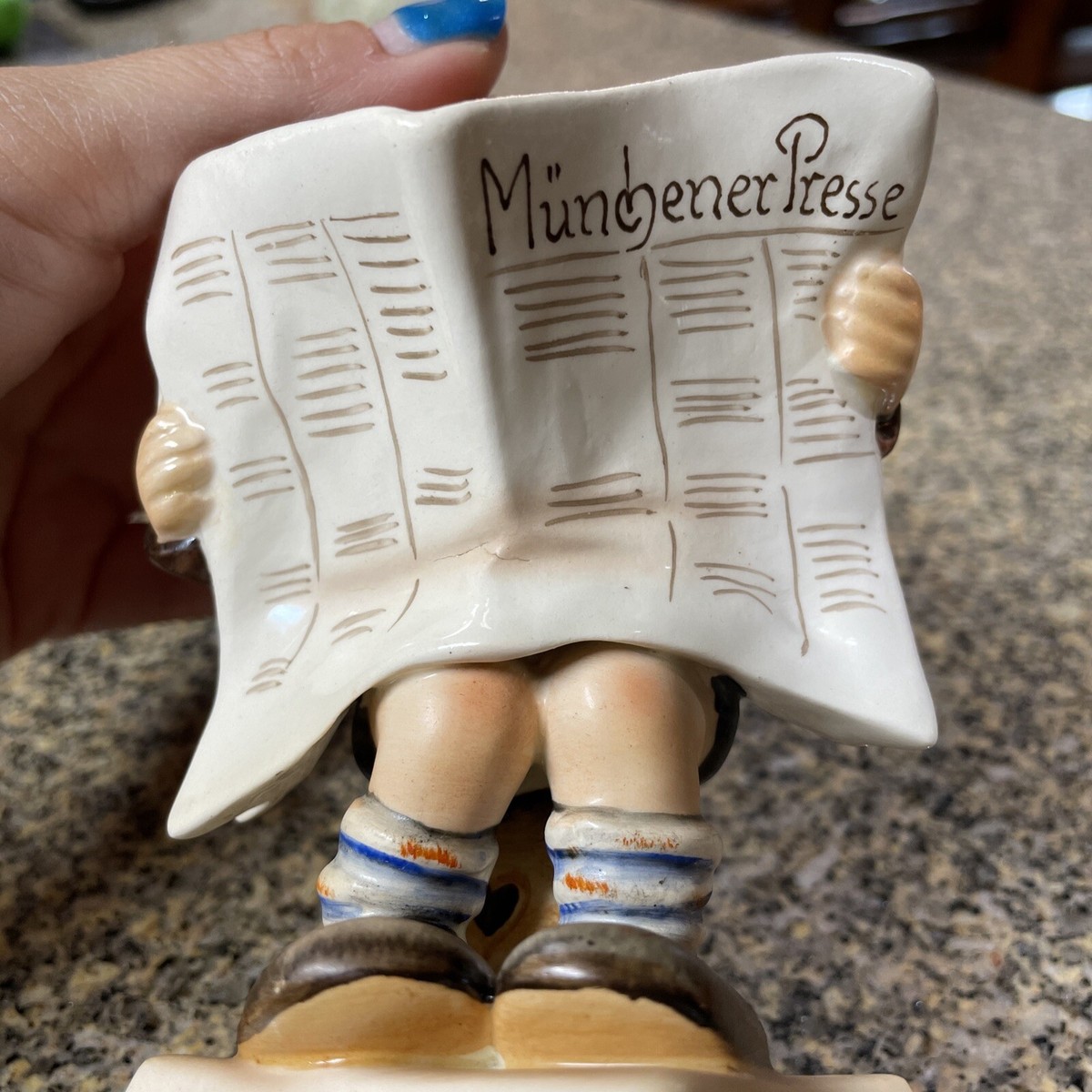 Hummel Goebel #184 Latest News TMK 1 Crown Mark Muenchener Presse