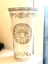 Versace Medusa Gala Vase  14091-403635-26034 Porcelain