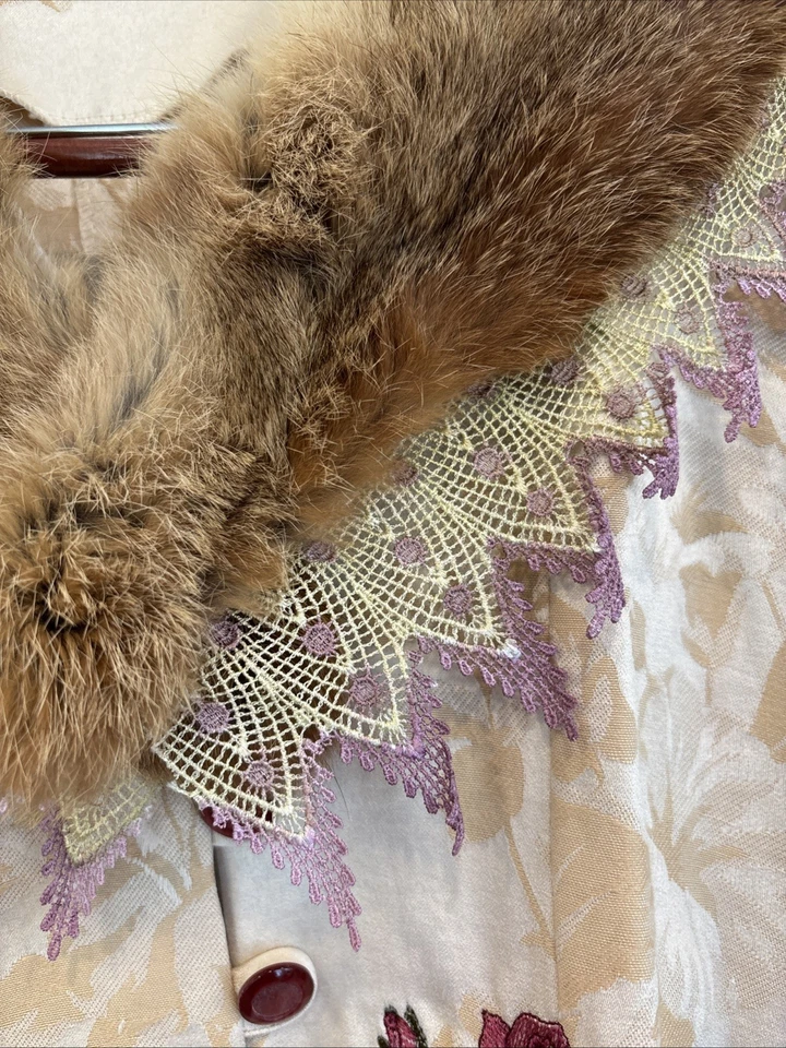 华丽蒸汽朋克/波西米亚花边和毛皮领挂毯修身夹克尺寸 S — 第 2/4 张图片