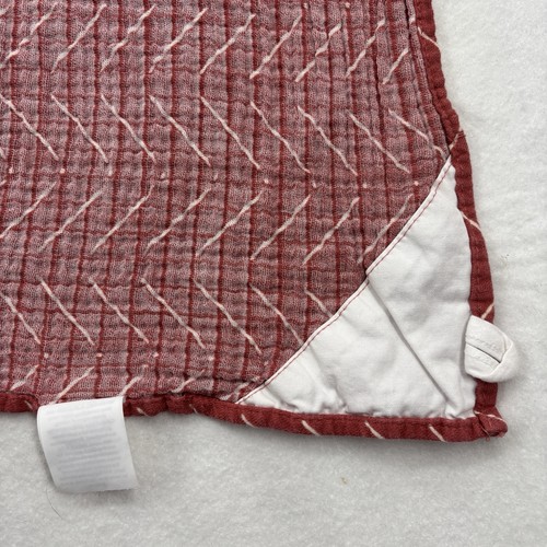 Itzy Ritzy Breastfeeding Boss Multitasking Nursing Swaddle Rust Mudcloth Blanket - Afbeelding 2 van 8
