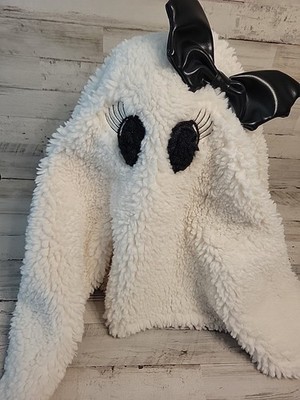 Pottery Barn Ms Gus the Ghost Halloween Decoration Pillow Accent