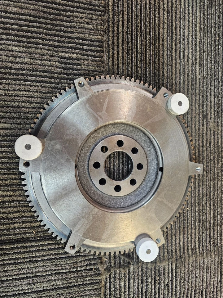 Volante de inercia de masa única LuK LFW287 para Toyota Celica 2005-2006 Corolla 2000-2005 Foto 4 de 4