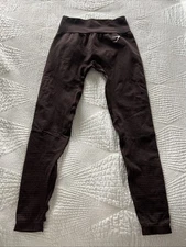 Gym Shark Legging Size Small Brown Color High Waist  Used Good Conditions