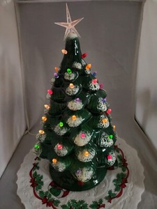 Trim 'N Glo 1982 Marcia Ceramics Christmas Tree Green Snow Flocked Light & Box