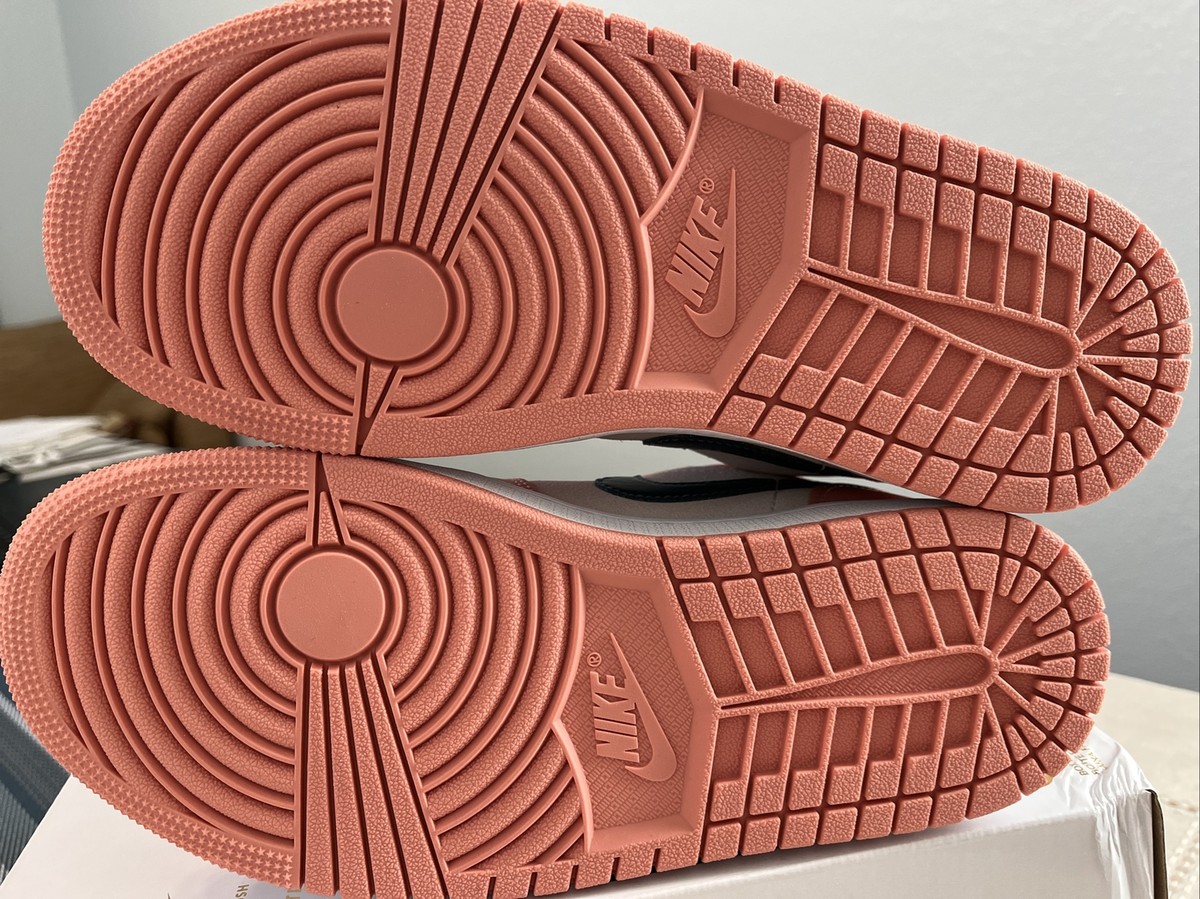 Nike Air Jordan 1 Low Light Madder Root DC0774-800 Women's Nike Air Jordan 1 Low Light Madder Root DC0774-800 Women's