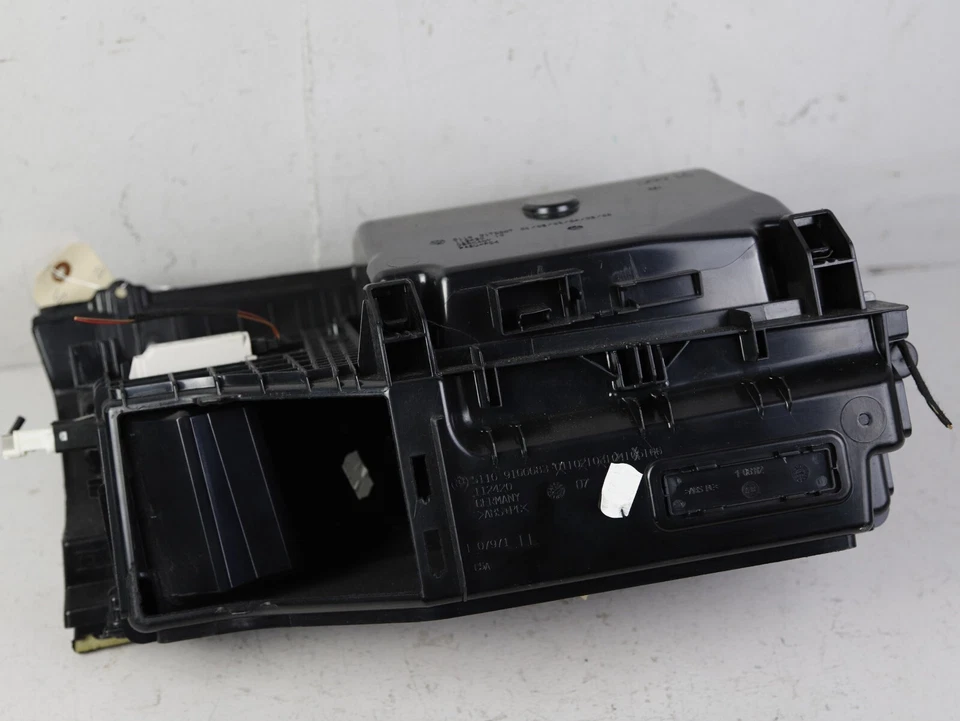 11-16 BMW 528i 535i 550i F10 BLACK GLOVE BOX OEM 9205976 🚗 - Image 2 of 4
