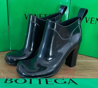 BOTTEGA VENETA BLACK RUBBER ''SHINE'' ANKLE BOOTS 677113, MANY SIZES