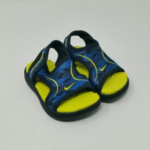 nike play sandals