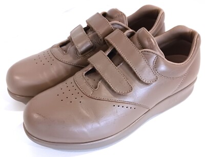 SAS Women's ''Me Too'' Hook and Loop Sneaker Oxford Mocha beige Leather 8.5 M