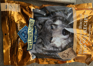 Blue Buffalo Wilderness Trail Treats High Protein Turkey Biscuits Adult Dog
