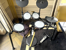 Donner DED-200 Electronic Drum Kit 7-Piece w/ Throne, Sticks, Pedal, Metro