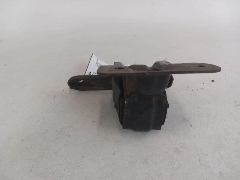 2007 DODGE NITRO КРЕПЛЕНИЕ ДВИГАТЕЛЯ - Изображение 4 из 4