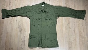 Vietnam War era US Army Military Jungle Fatigue Shirt Size X-Small XS DEAD STOCK