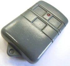 keyless remote key fob FCC ID M87LTC7T alarm control transmitter starter red led