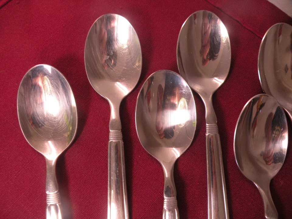 Juego de 7 cucharas soperas ovaladas Pfaltzgraff PFF97 acero inoxidable 6 5/8" Foto 2 de 4