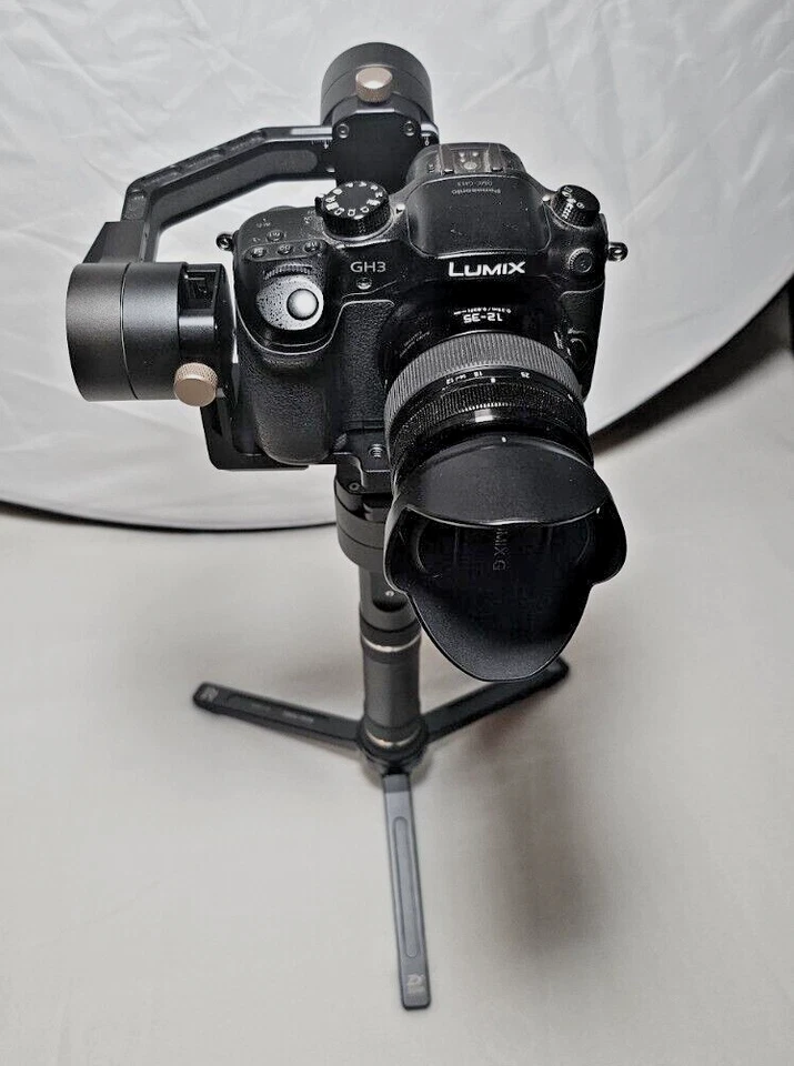 Zhiyun Crane Plus Stabilizing Gimbal (Missing Sony Cable and Mounting Screw) - Image 3 of 4