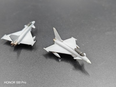 3D-printed 1/400 Eurofighter Typhoon Fighter EF2000 Painted finished model（2pcs)