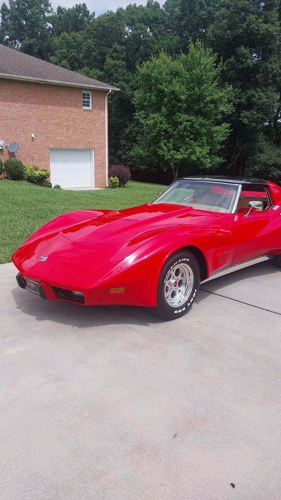 1976 Red Chevrolet Corvette   | C3 Corvette Photo 2