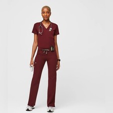 FIGS Technical Collection Kade Cargo Scrub Pants Burgundy sz XL