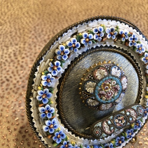 Antique Italian Micro Mosaic Round Frame and Two Jewelry Pins - Picture 7 of 9