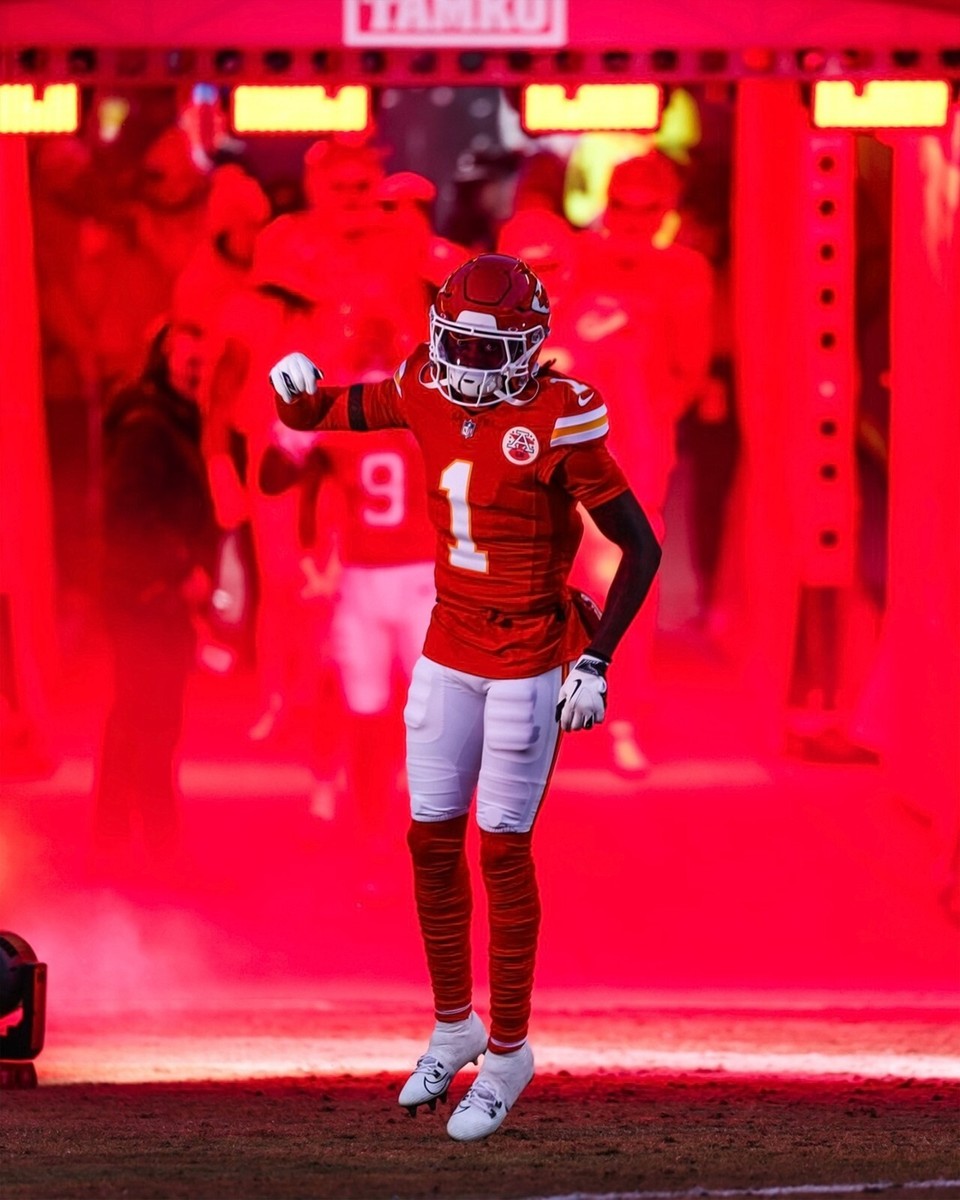 Xavier Worthy Entrance 2024 AFC Champ Kansas City Chiefs 8x10 NFL Football  Photo | eBay