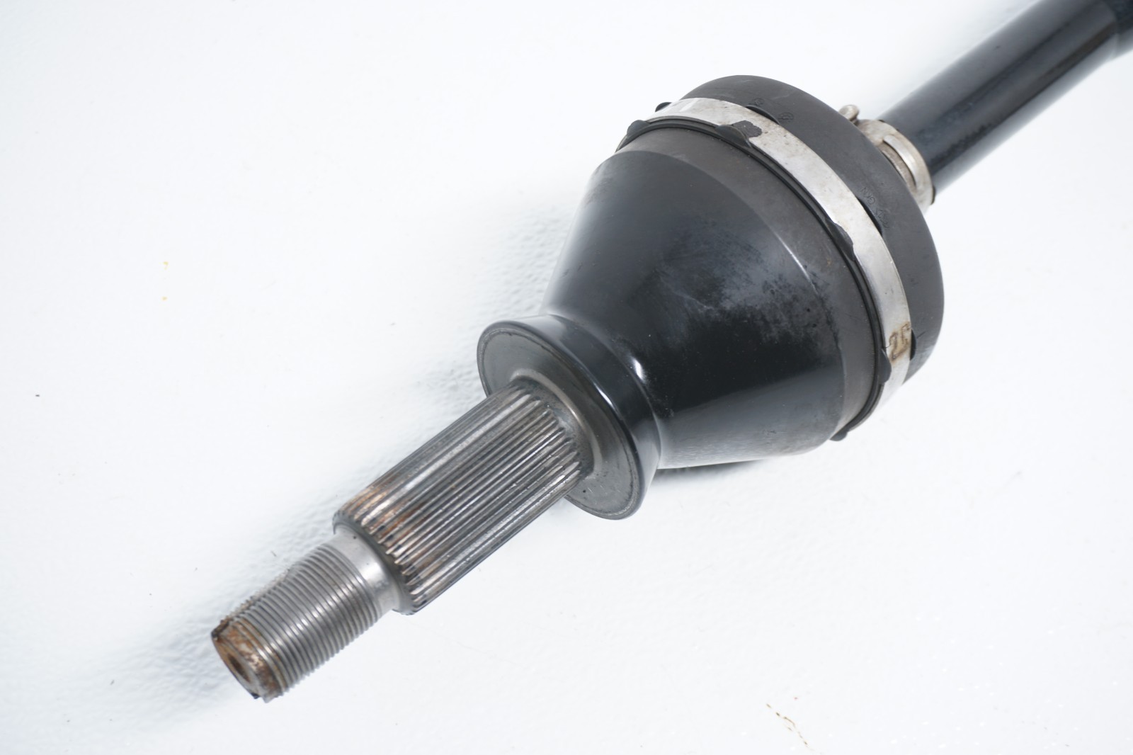 2017 - 2020 MASERATI GHIBLI OEM REAR RIGHT PASSENGER SIDE AXLE SHAFT HALFSHAFT