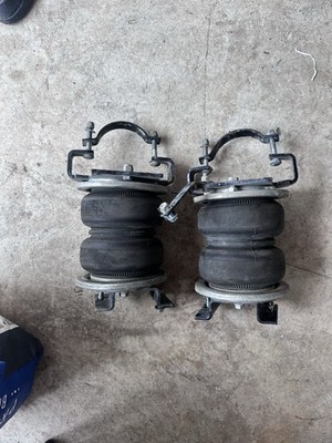 Air Lift 57275 LoadLifter 5000 Air Bags Kit Chevy GMC 2500HD 3500HD Rear Springs