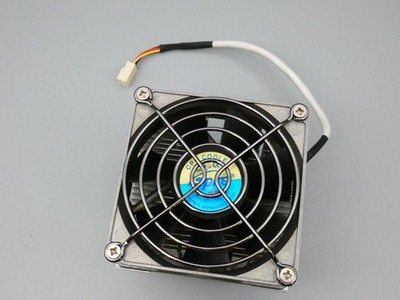 Large Spire CPU Kühler Sockel 370 oder 462/A - 70mm Lüfter