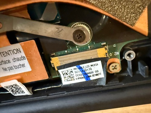 Lenovo X1 Carbon Gen 9 i5-1135G7 8GB RAM NO SSD - Boots to BIOS PLEASE READ - Afbeelding 11 van 15