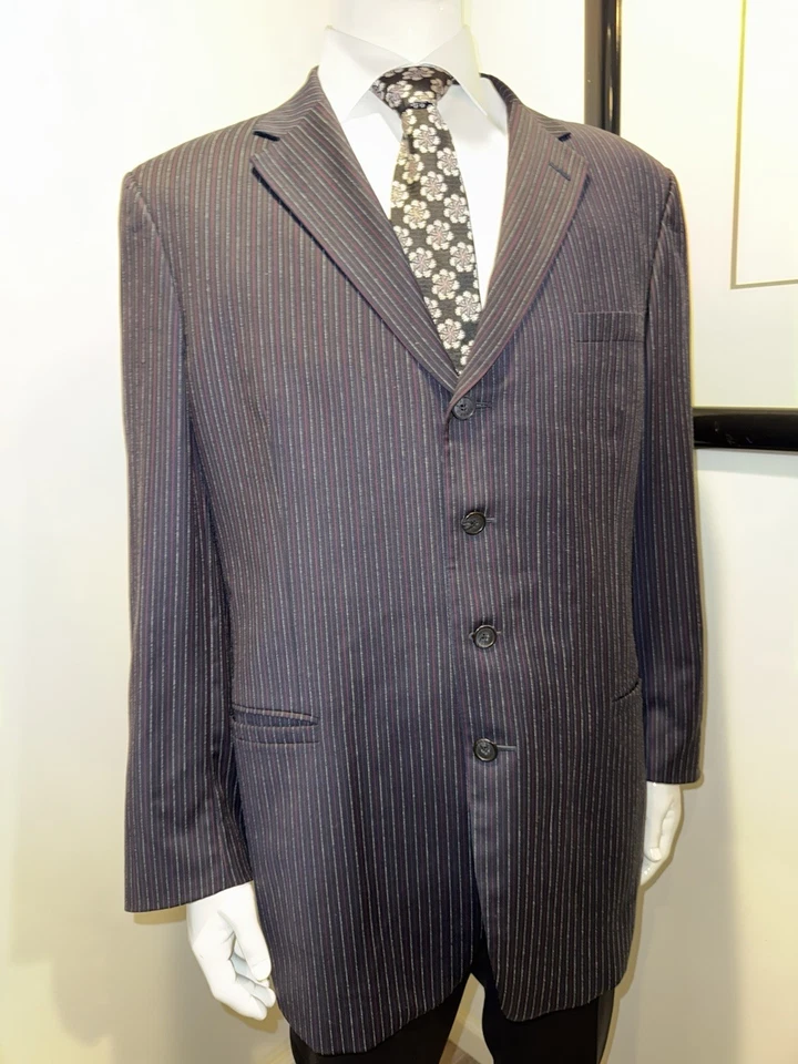 Vintage Gianni VERSACE  Italian 36/50 Classic Luxury 4 Button Black Striped Suit - Image 2 of 4