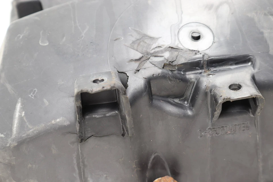 BMW Serie 1 M 2011 3,0 L - Válvula del motor/cubierta de culata 7565284 Foto 2 de 4