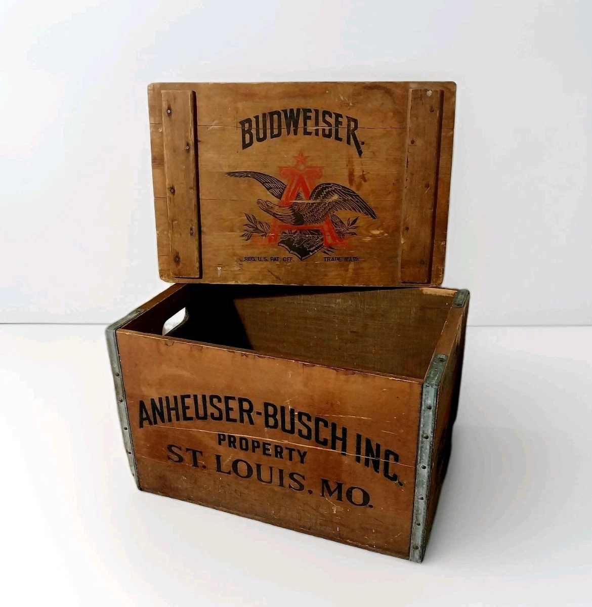 Wooden Beer Case Indiana Collectible Budweiser Signs & Tins for