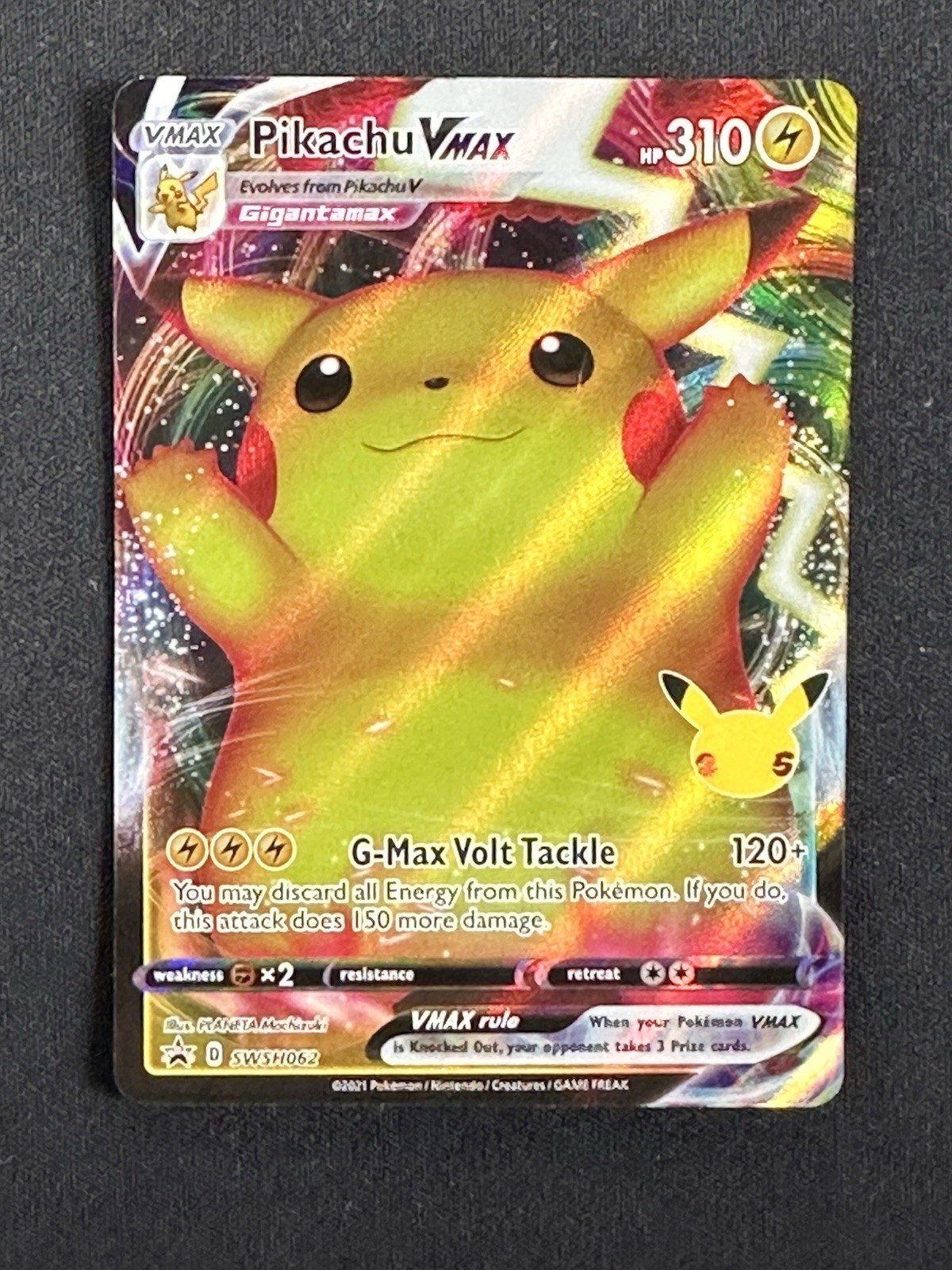 Pokemon Pikachu VMAX SWSH062 Promo Holo English 310HP Vmax Sword & Shield