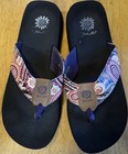 Yellow Box Floral Print Strap Flip Flops Sandals Women's Size 10 — photo 1